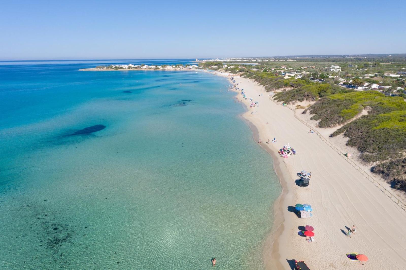 Vidamarina - Camere Al Mare Torre Lapillo Bagian luar foto